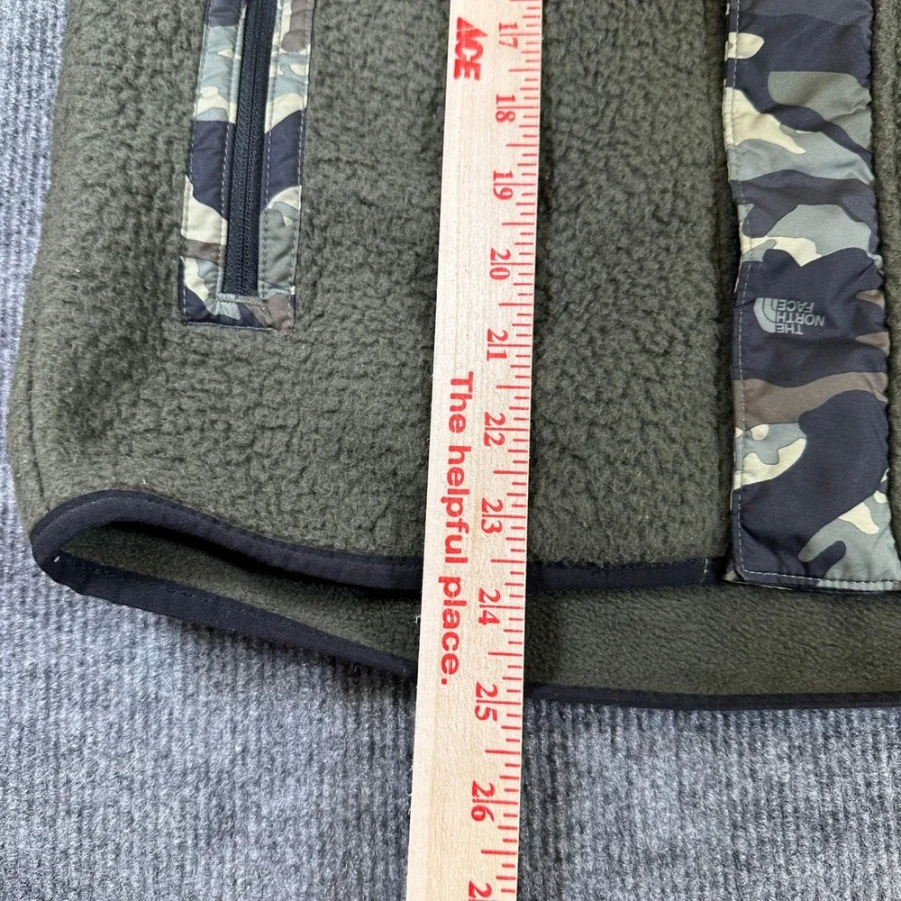 The North Face Teen Boys Denali Hooded Fleece Jacket Camo Green XL 14/16